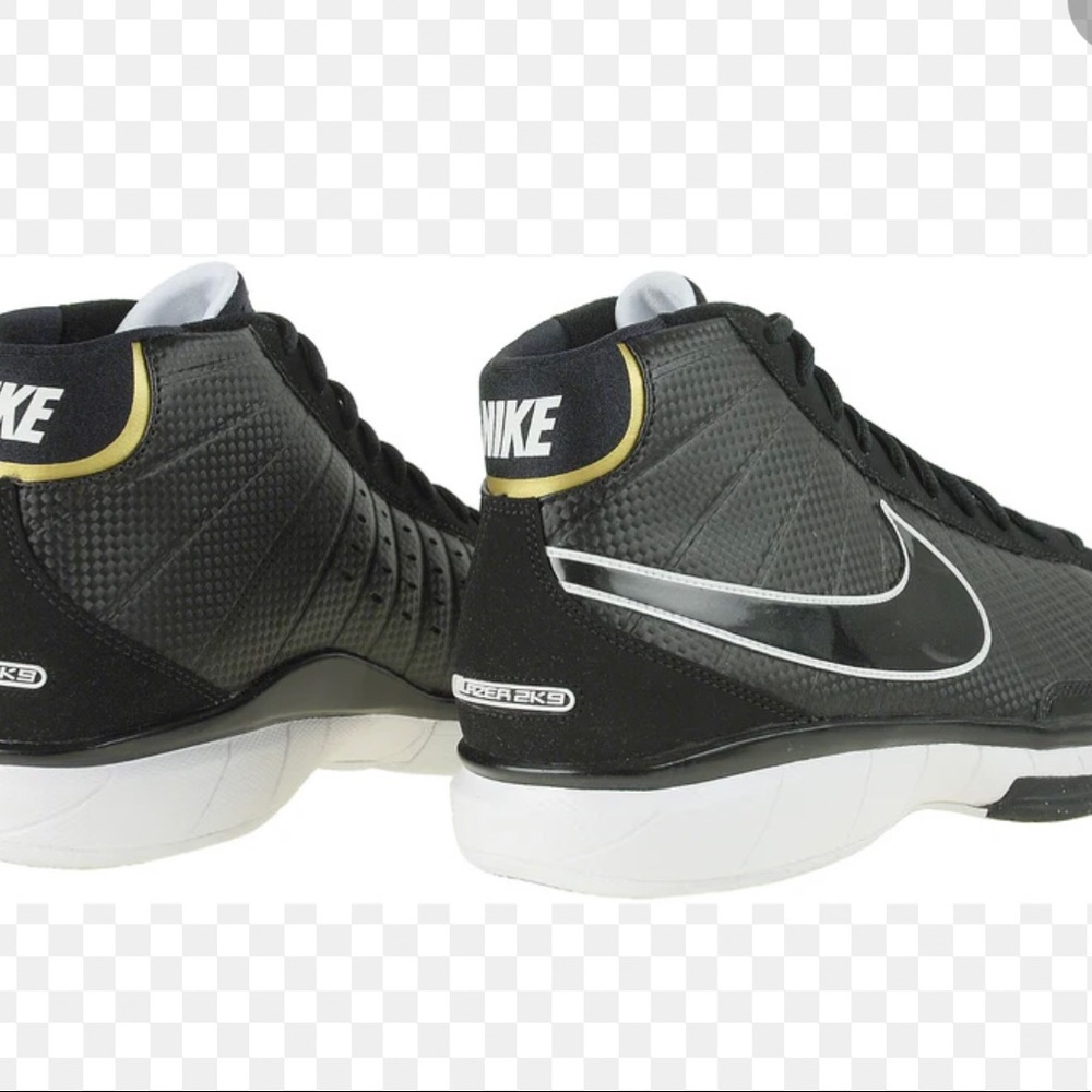 NIKE BLAZERS MENS BLACK BASKETBALL SIZE 11